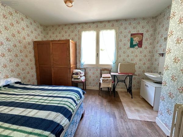 Maison à vendre à Montrichard-Val-de-Cher dans le Loir-et-Cher (41400), ref : 12101/1283