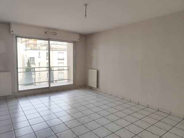 Appartement 2 pièce(s) 1 chambre(s) 56 m²