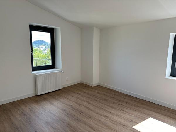Appartement 5 pièce(s) 3 chambre(s) 86 m²