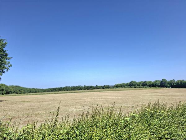 À vendre - Maison individuelle, 4 pièces située à Aigné (72650)