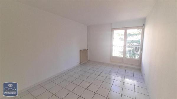 Appartement à louer 3 pièces 73.2m²