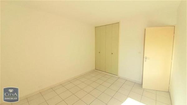 Appartement à louer 3 pièces 73.2m²