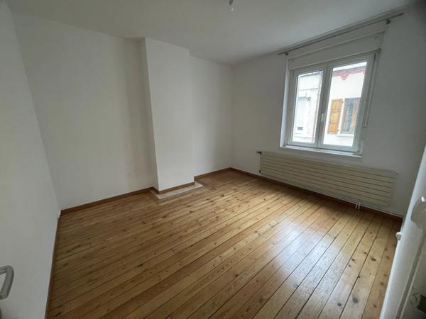 Location Maison 4 pièces 93 m2 à Saint-Quentin