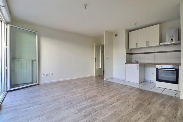 Appartement Aubervilliers 2 pièce(s) 45 m2