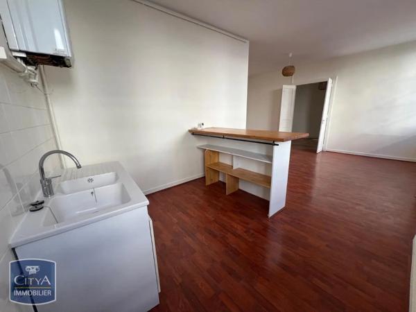 Appartement à louer 2 pièces 52.09m² Clermont-Ferrand (63000)