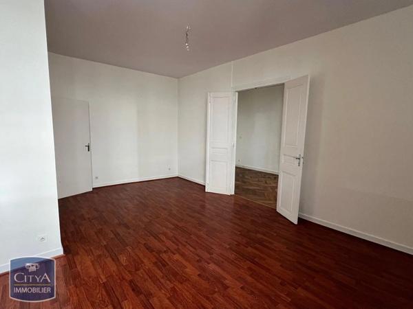 Appartement à louer 2 pièces 52.09m² Clermont-Ferrand (63000)