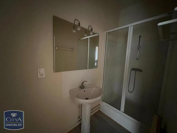 Appartement à louer 2 pièces 52.09m² Clermont-Ferrand (63000)