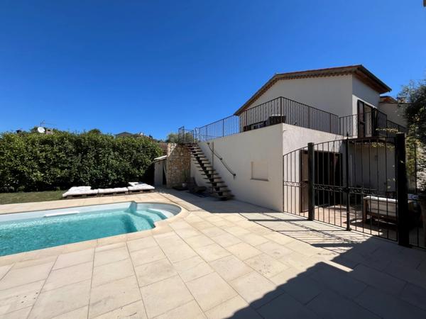 PEGOMAS VILLA INDIVIDUELLE 6 PIECES 215 M2 AVEC PISCINE TERRAIN 1025 M2