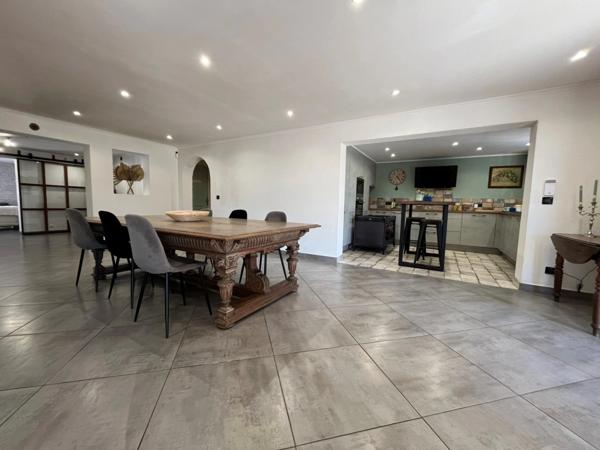 PEGOMAS VILLA INDIVIDUELLE 6 PIECES 215 M2 AVEC PISCINE TERRAIN 1025 M2