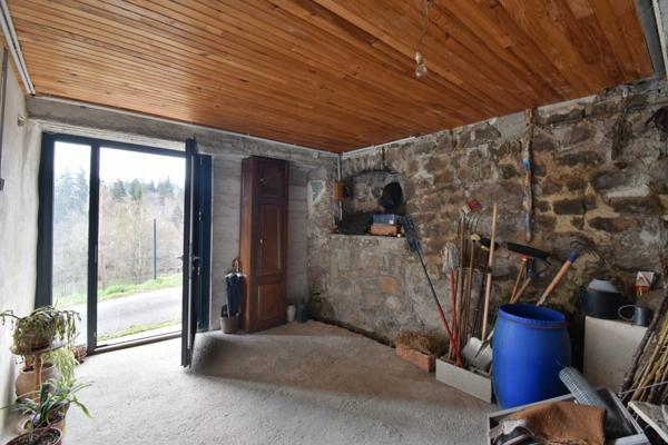 Maison à louer 5 pièces SAINT AGREVE (07)