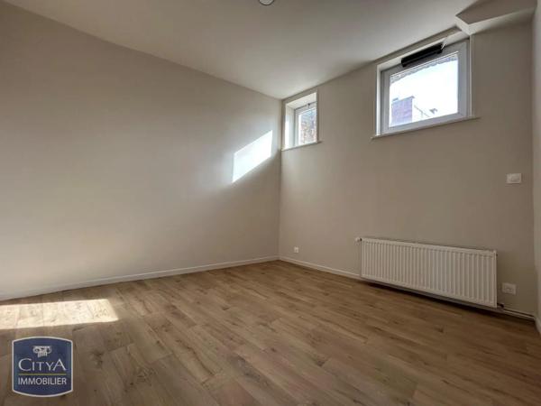 Appartement à louer 2 pièces 63.05m² Cambrai (59400)