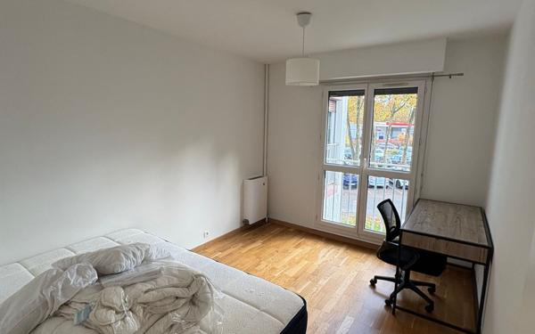 Appartement à louer    3 pièces • 61 m2 Les Ulis