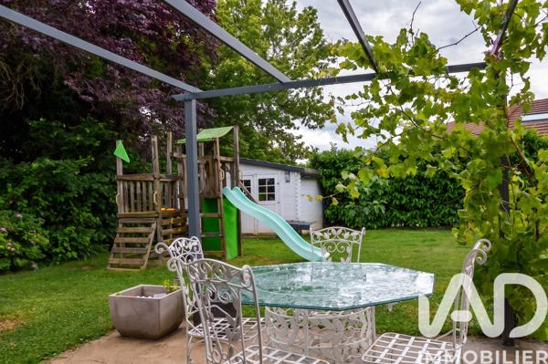 Maison à vendre 6 pièces 125 m² Gex