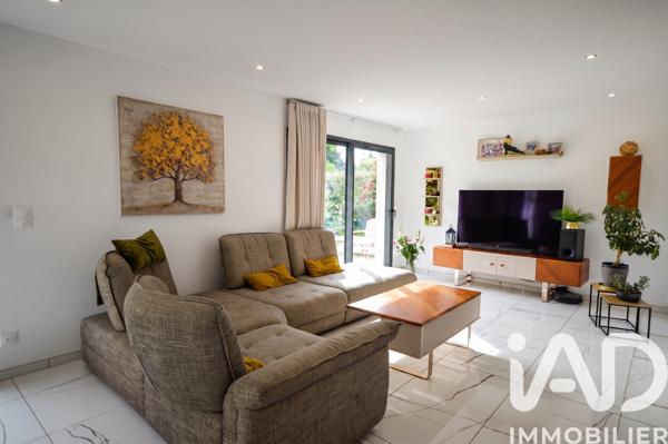 Maison à vendre 6 pièces 125 m² Gex