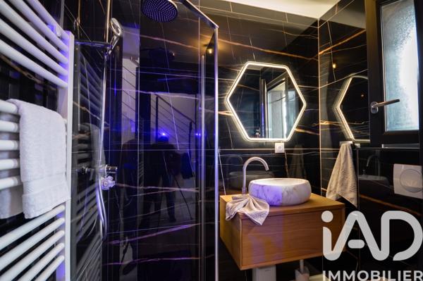 Maison à vendre 6 pièces 125 m² Gex