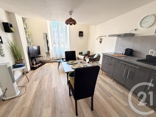 Immeuble à vendre  475 m 2   ANDUZE  - 30