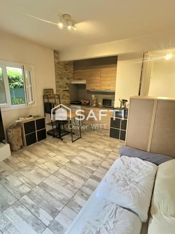 A vendre Studio avec jardin, parking, cave