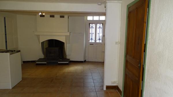 MAISON DE VILLAGE A CONQUES AVEC 1 CHAMBRE ET 1 BUREAU