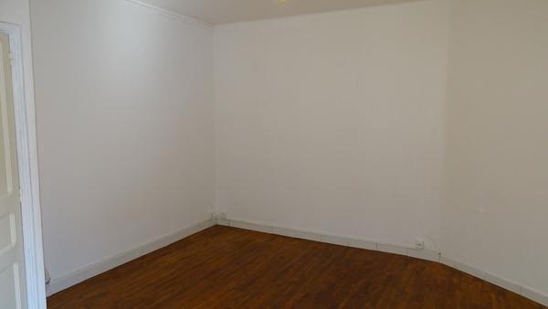 MAISON DE VILLAGE A CONQUES AVEC 1 CHAMBRE ET 1 BUREAU