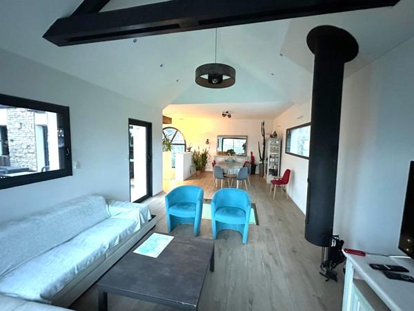 Propriété MODERNE vue sur le Golfe du Morbihan à vendre