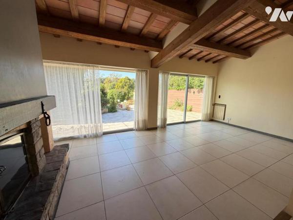 Grande maison avec jardin, garage à la Couronne 