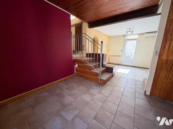 Grande maison avec jardin, garage à la Couronne 