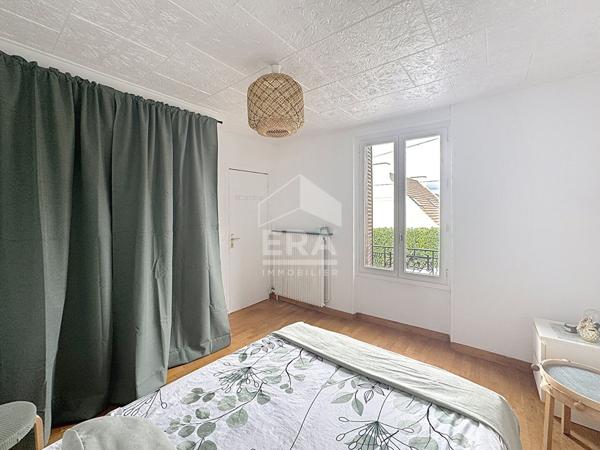 Luzarches  Maison de charme clé en main au coeur du centre-ville