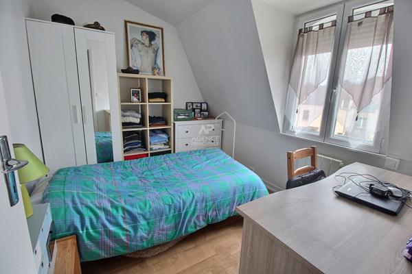 Appartement Triel Sur Seine 2 pièce(s) 32.35 m2 €143 000 ** - Référence 936