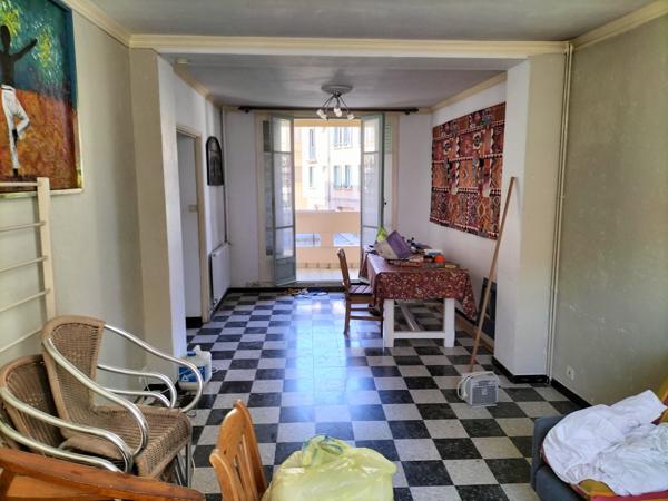 Avignon (84000) APPARTEMENT T4 DE 90M2