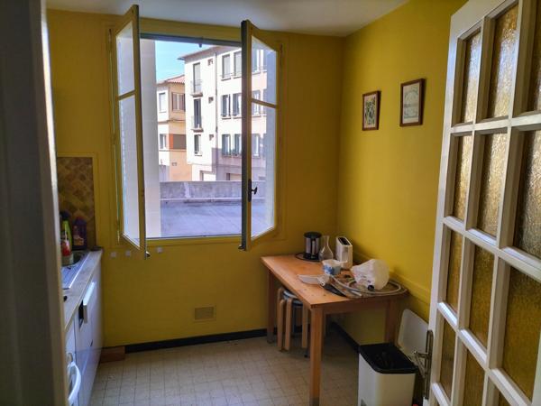 Avignon (84000) APPARTEMENT T4 DE 90M2