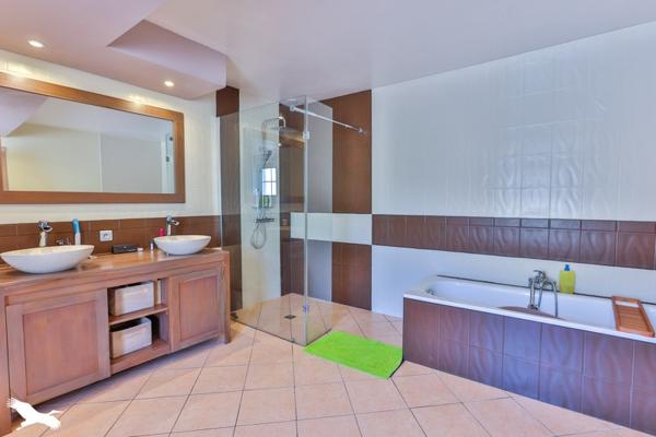 Maison à vendre |  Mosnac |  5 pièces | 143 m²