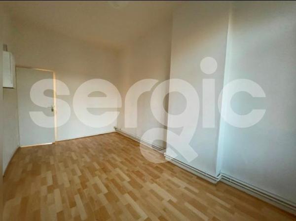 Location 2 Pieces 32 59500 Douai 17 1603 01 0002