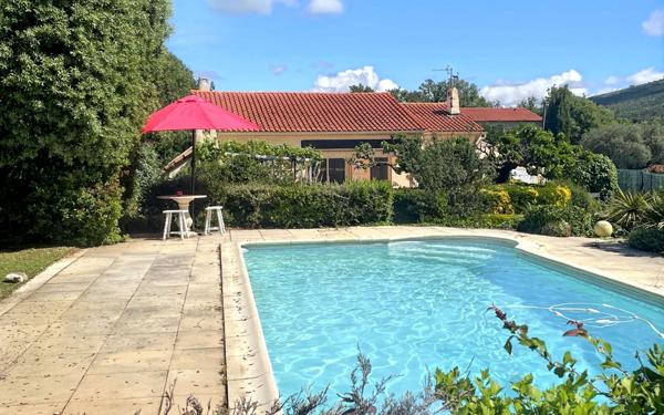 Maison à vendre    4 pièces • 106 m2 Brignoles