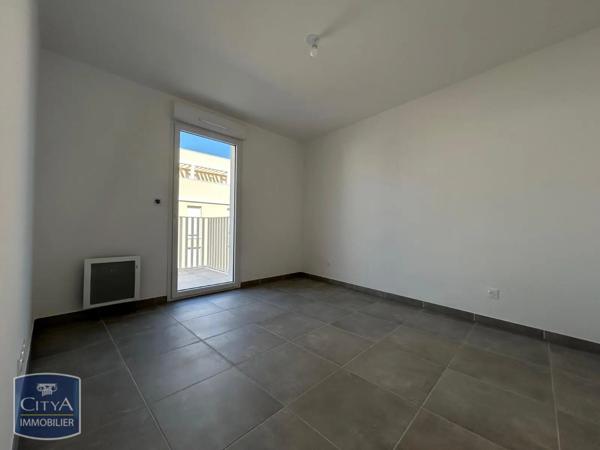 Appartement à louer 2 pièces 41.92m² Monteux (84170)