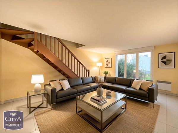 Maison à vendre 3 pièces 71m² Pineuilh (33220)