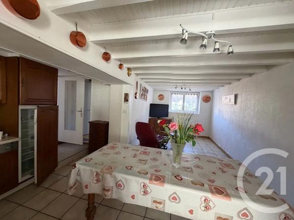 Maison à vendre  13 pièces - 146 m 2   JUSSAC  - 15