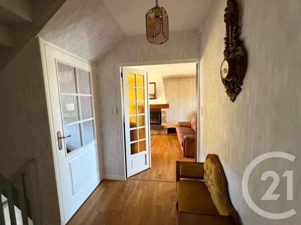 Maison à vendre  13 pièces - 146 m 2   JUSSAC  - 15