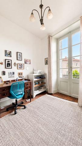 Maison 8 pièces 250 m2