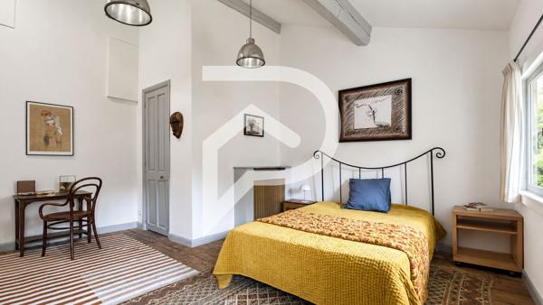 Maison 8 pièces 250 m2