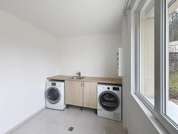 Maison familiale, 6 chambres aux portes de Besançon