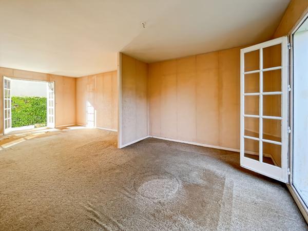 Maison spacieuse à vendre à Dammarie-les-Lys - 4 chambres et garage !