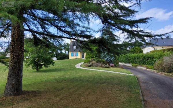 Maison individuelle à vendre à Landeleau dans le Finistère (29530), ref : 29066-1059523