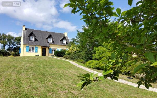 Maison individuelle à vendre à Landeleau dans le Finistère (29530), ref : 29066-1059523