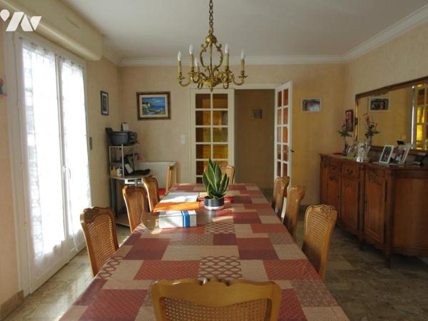 GRANDE MAISON FAMILIALE 5 CHAMBRES