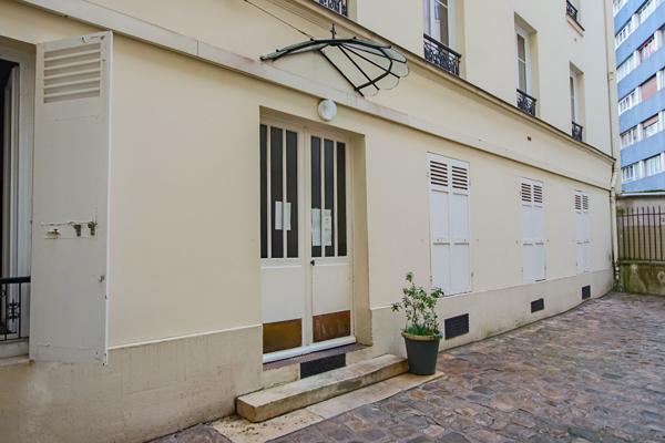 Appartement Paris 1 pièce 24 m2