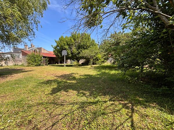 TERRAIN A VENDRE SUR ETAMPES