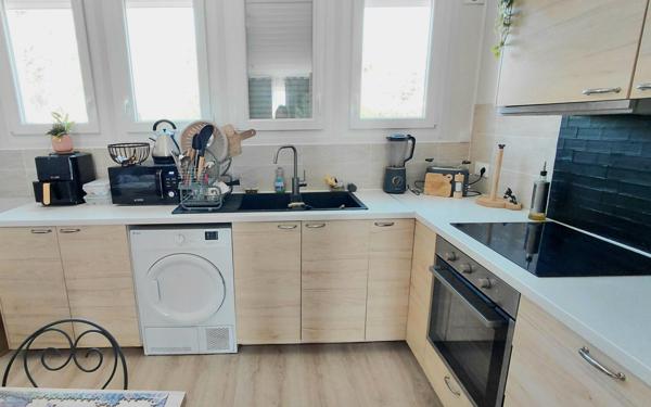 Appartement à vendre    4 pièces • 63,47 m2 Saint-Pierre-lès-Nemours
