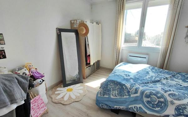 Appartement à vendre    4 pièces • 63,47 m2 Saint-Pierre-lès-Nemours