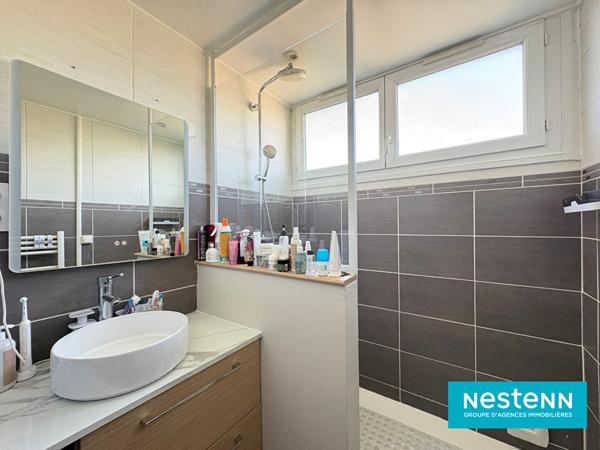 Appartement Villeurbanne 4 pièce(s) 70.08 m2