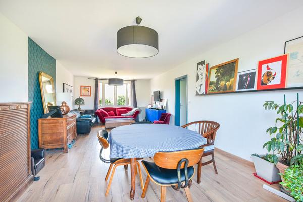 Maison 4 chambres sur sous-sol total